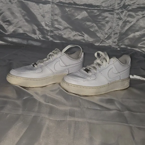 Nike Air Max - Picture 3 of 8